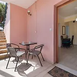 Giorgos House Ground Floor Tatil Evi *